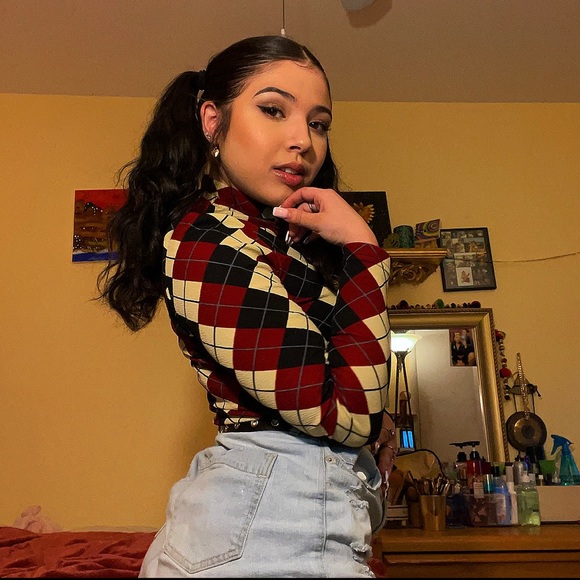 Plaid long sleeve top - Picture 5 of 12